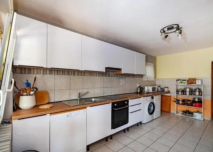 4 Bedroom Lovely In * Krusevo (Zadar)
